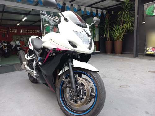 Imagem 3 de 6 de Suzuki Gsx 650 F 2013