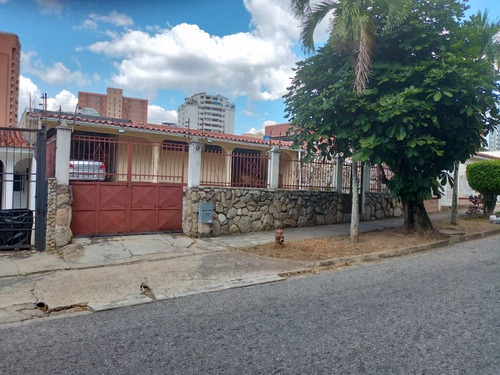 Casa En La Urb La Trigaleña Calle Abierta    Lemc-581