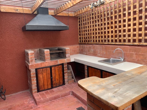 Preciosa Casa En Peñuelas Con Piscina Y Condominio Cerrado