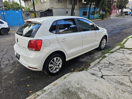Volkswagen Polo 1.6 L4 Mt