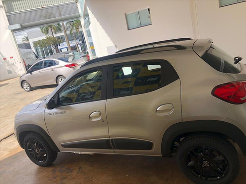 Kwid 1.0 Manual 2020 (1614402132)