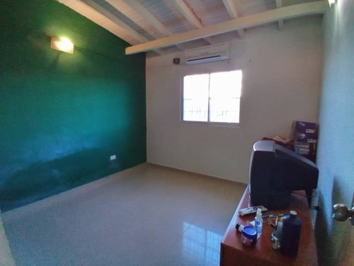 Imagen 4 de 9 de Casa En Venta En Villas De La Laguna 1, Tipuro