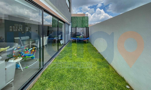 Imagen 10 de 30 de Casa En Venta En Zibata En Condominio Acacia Con Espectacula