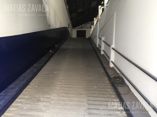 Magnifico Galpón S/ Av Caseros, Foco Comercial - P. Patricios - Única Prop En Venta En La Zona