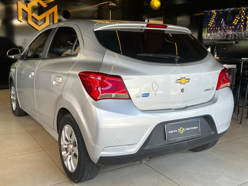 Chevrolet Onix 1.4mt Lt
