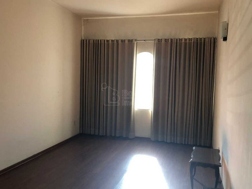 Imagem 3 de 6 de Venda De Casas / Padrão Na Cidade De Araraquara 11117
