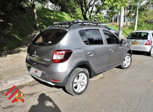 Renault Stepway 1.6 Expression / Zen