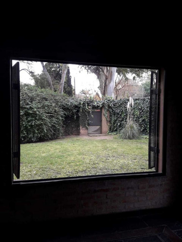 Imagen 10 de 13 de Venta Chalet 2 Plantas | Ituzaingo Norte