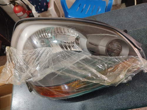 Faro Derecho Hyundai Tucson 2005/2009 Nuevo Y Original.