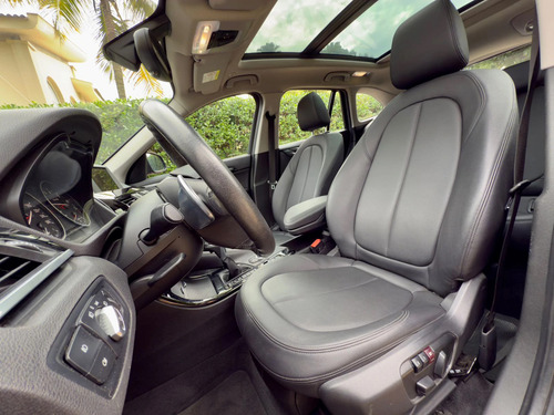 BMW X1 2.0 Sdrive20i X-line Active Flex 5p