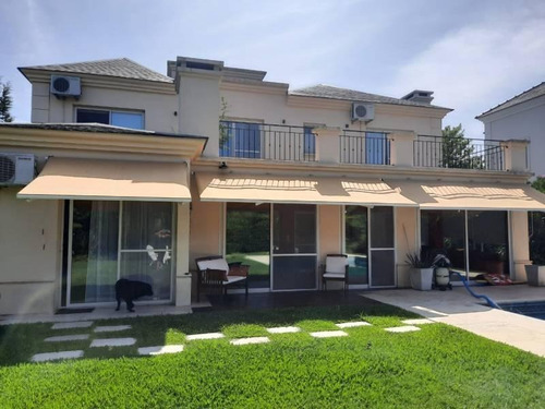 Imagen 3 de 30 de Casa En Venta En Barrio Septiembre Maroto Propiedades-