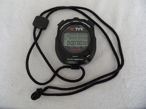 Cronometro Deportivo Tyr Mod. Z-100 Lap Negro Digital