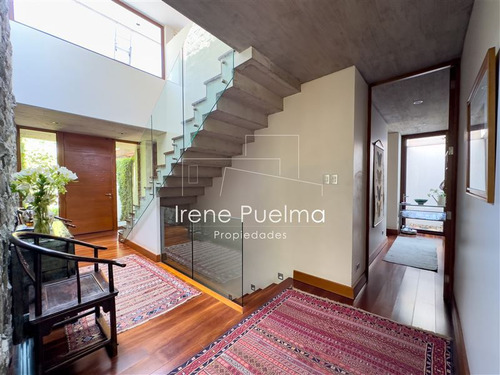 Exclusiva Casa En Condominio Camino La Posada En Las Condes