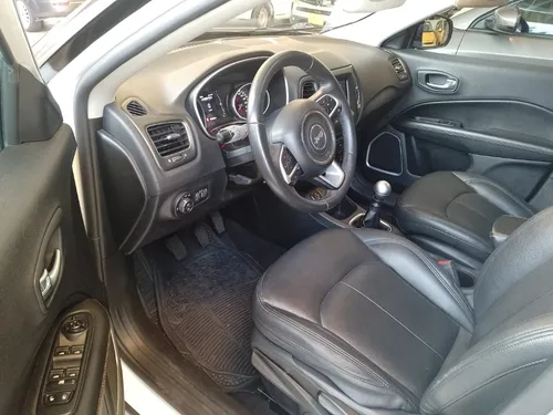 Jeep Compass Sport