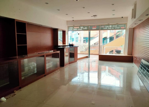 Imagen 6 de 7 de Local 95 Mts En Alquiler Rattan Plaza