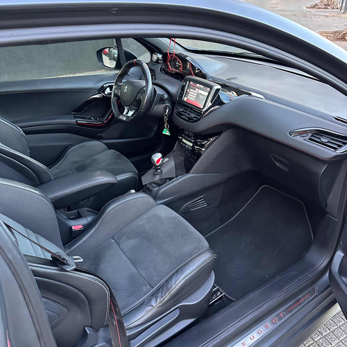 Peugeot 208 1.6 Gti