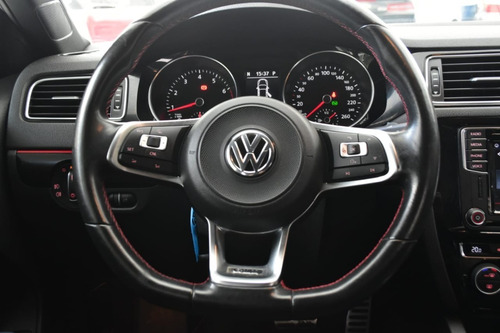 Volkswagen Vento Gli 2.0 Tsi 211cv Car Cash
