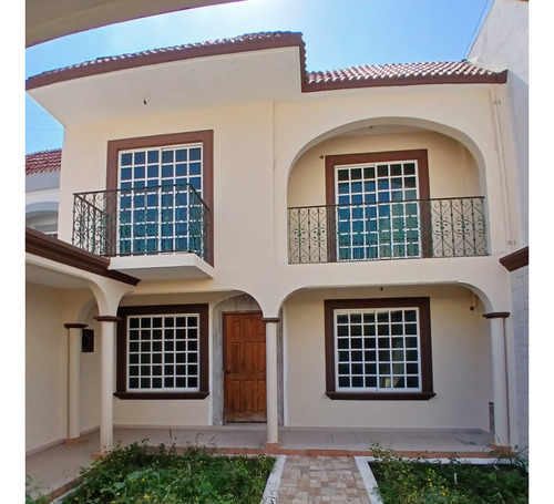 Casa En Venta En Veracruz, Colonia Granjas, Veracruz
