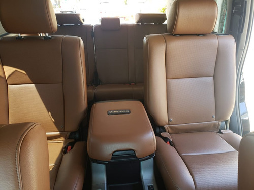 Imagen 9 de 14 de Toyota Sequoia 2019