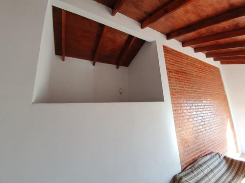Imagen 4 de 24 de Barrio Los Algarrobos, Casa De Dos Dormitorios Vista Al Rio