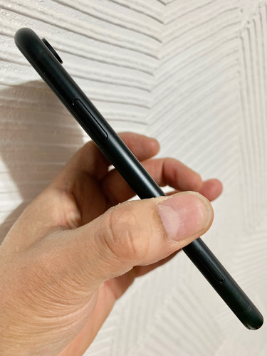 Iphone Xr 128 Gb Libre Para Cualquier Compañía Telefónica Doble Sim 1 Físico 1 Esim Negro (Usado)