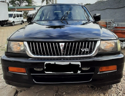 Imagem 1 de 9 de Mitsubishi Pajero Sport 1999 3.0 4x2 5p