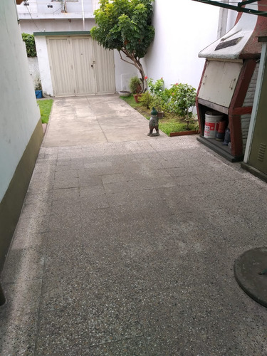 Imagen 3 de 11 de Hermosa Propiedad Sobre Esquina