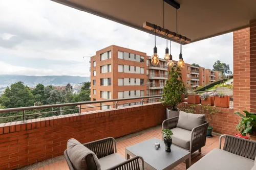 Apartamento En Venta En Cerros De Niza. Cod V22110