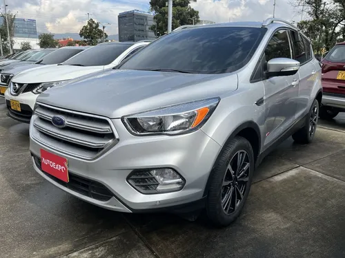Ford Escape TITANIUM TURBO SEC 2,0 4X4