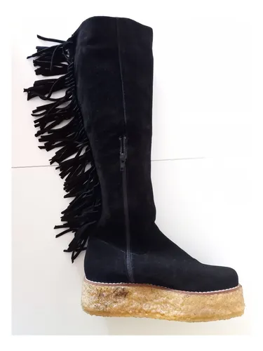 Bucaneras ricky 2025 sarkany