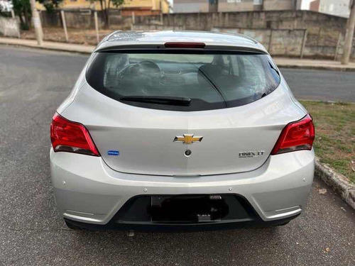 Chevrolet Onix 1.0 Lt 5p