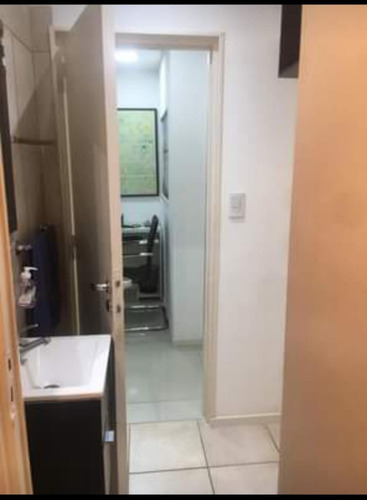 Local Comercial 39 M2 C/ Deposito Y Baño,todos Los Servicios