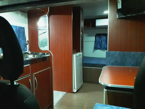 Imagen 9 de 15 de Casas Portantes Montables Sobre Chasis