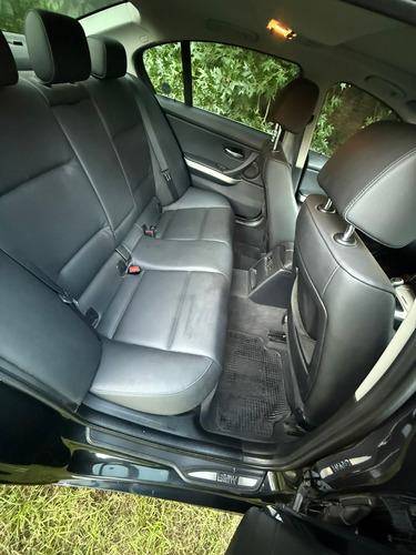 BMW Serie 3 2.5 325i Sedan Executive