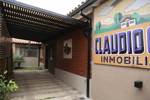 Imagen 2 de 13 de Excelente Propiedad Comercial En Centro De Pontevedra