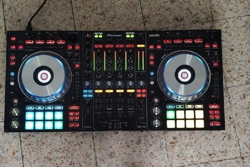 Imagen 7 de 10 de Consola Platos Dj Mixer Controladora Pioneer Max Samsiph S2