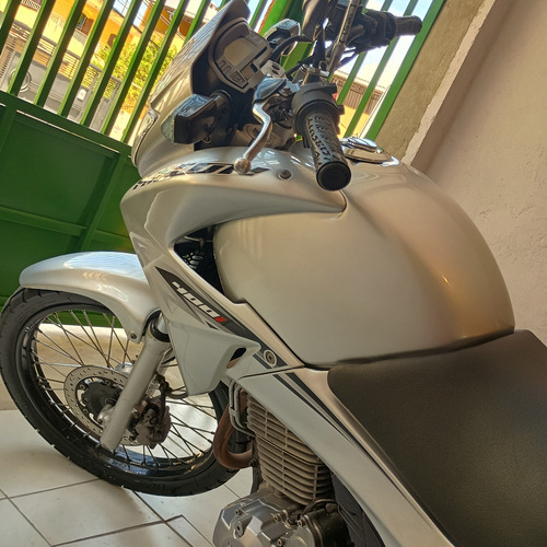 Nx 400 Falcon I