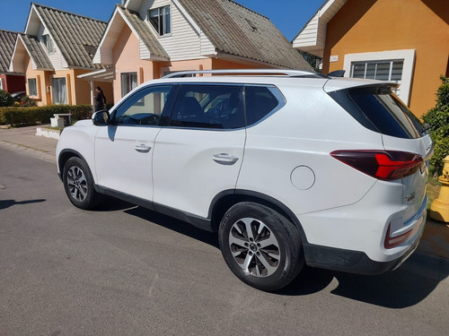 Camioneta 2.2. Petrolera. Automática 6 Corridas De Asientos