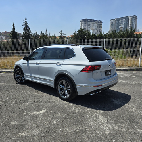 Volkswagen Tiguan 1.4 R Line 150hp