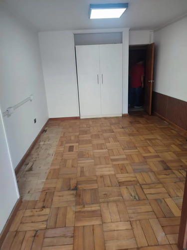 Arriendo Local Comercial Sector Plaza Perú