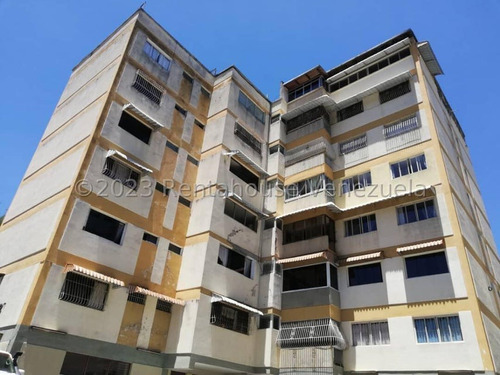 Vendo  Acogedor Apartamento Ubicado En Excelente Zona, La Trinidad !!!!!   Contáctame...