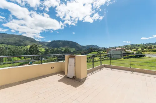 Casa En Venta En Valle Alto De La Pradera. Cod A5569