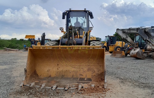 Pá Carregadeira John Deere 644k Ano 2022 Com 2.320 Horas