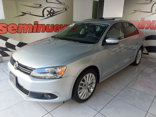 Volkswagen Jetta 2.5 Sport At