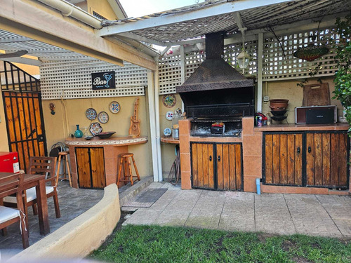 Casa 117 M2, 4d+3b+piscina, Alto Macul (72663)