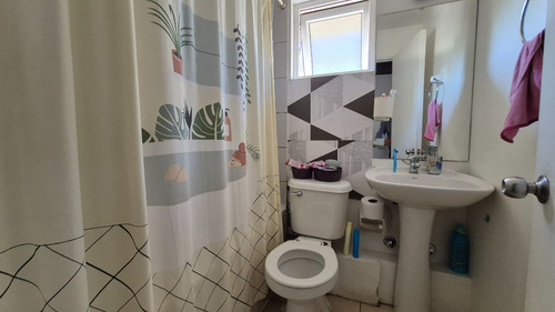 Casa De 2 Pisos En Barrio Portal De Curauma 3d/3b/2e 147/205