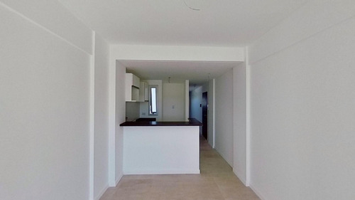 Departamento De Un Dormitorio Con Balcón