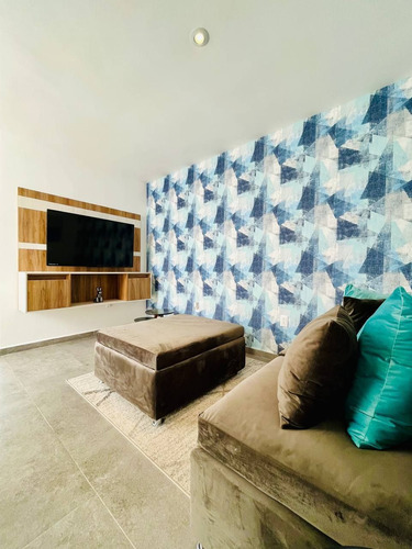 Residencia Para Estrenar Con Excelente Plusvalia En Zakia