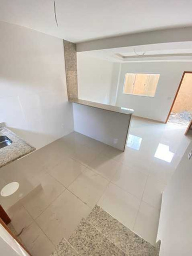 Imagem 6 de 10 de Casa Com 2 Quartos À Venda Em Santo Elias - Mesquita - Sica20068