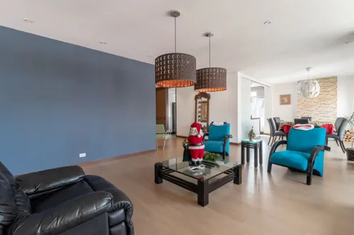 Apartamento En Venta En Chicó Navarra. Cod V9010